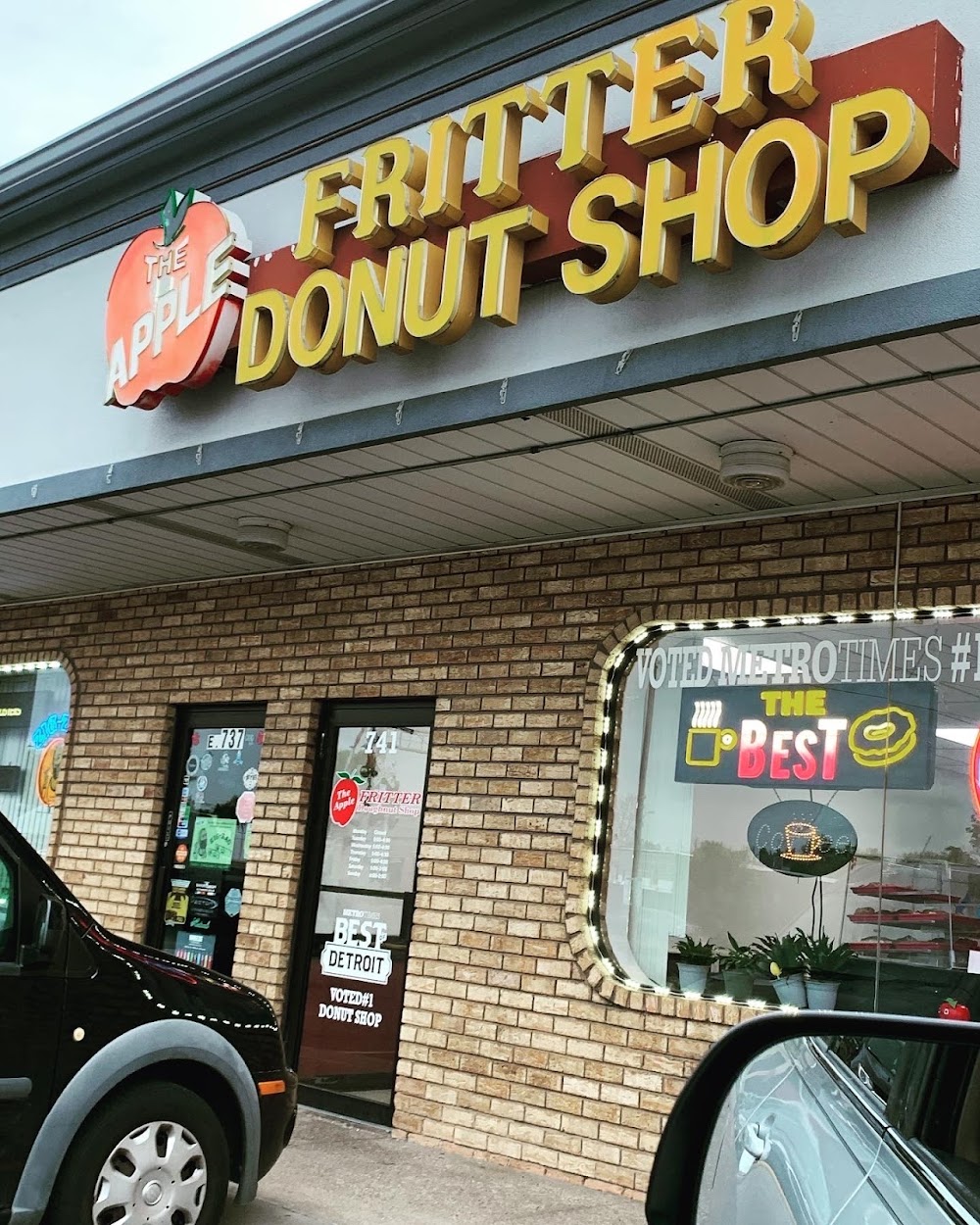 Apple Fritter Donut Shop